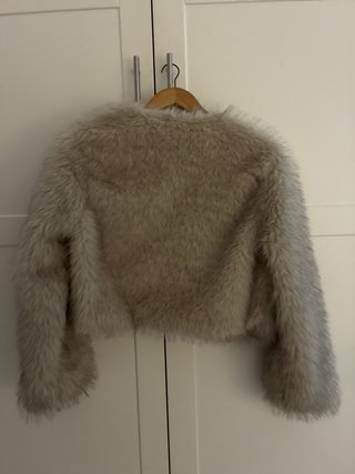 Abrigo pelo SHEIN beige/gris. Precio negociable.