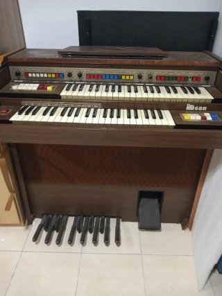 Órgano electrónico vintage