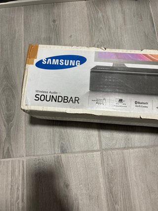 Samsung Soundbar HW-J250 Gris/Multicolor