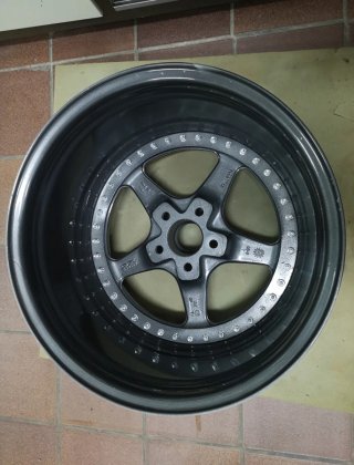 Llantas OZ Racing 18" (Techart; Mito 1)