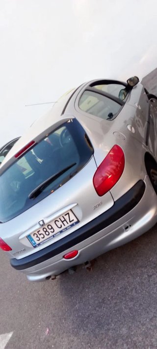 Peugeot 206 2003