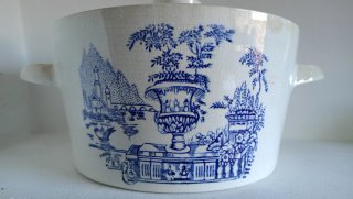 Sopera Segovia Azul y Blanca Porcelana