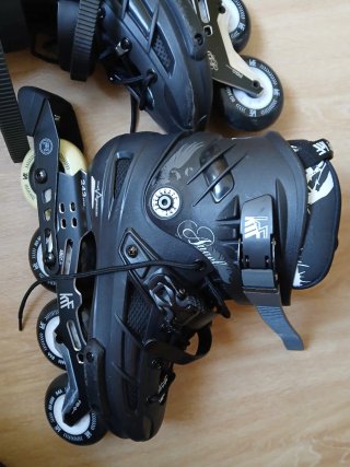 Patines en línea talla 41/42