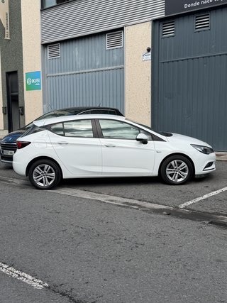 Opel Astra 2019 110cv IVA DEDUCIBLE