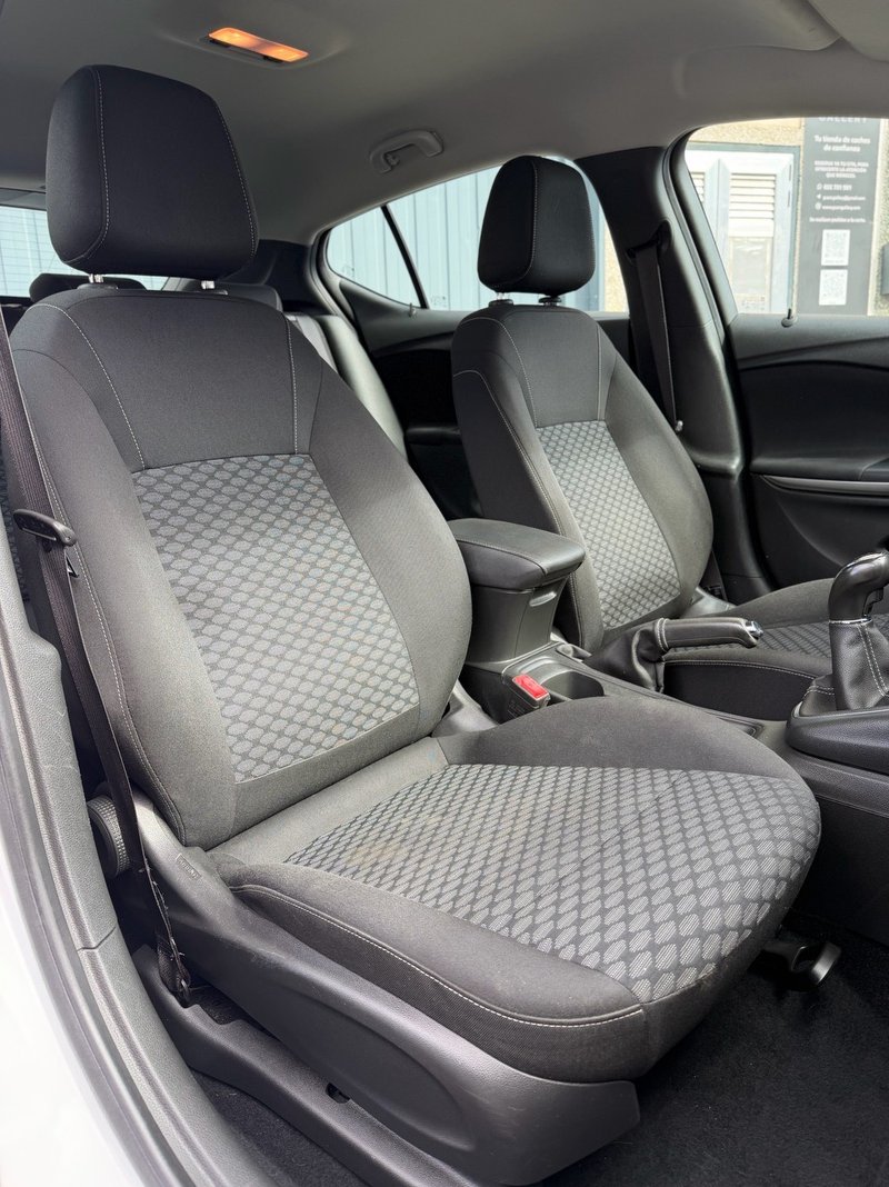 Opel Astra 1.6 CDTI Selective S/S 2019, foto 13