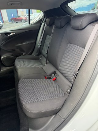 Opel Astra 2019 110cv IVA DEDUCIBLE