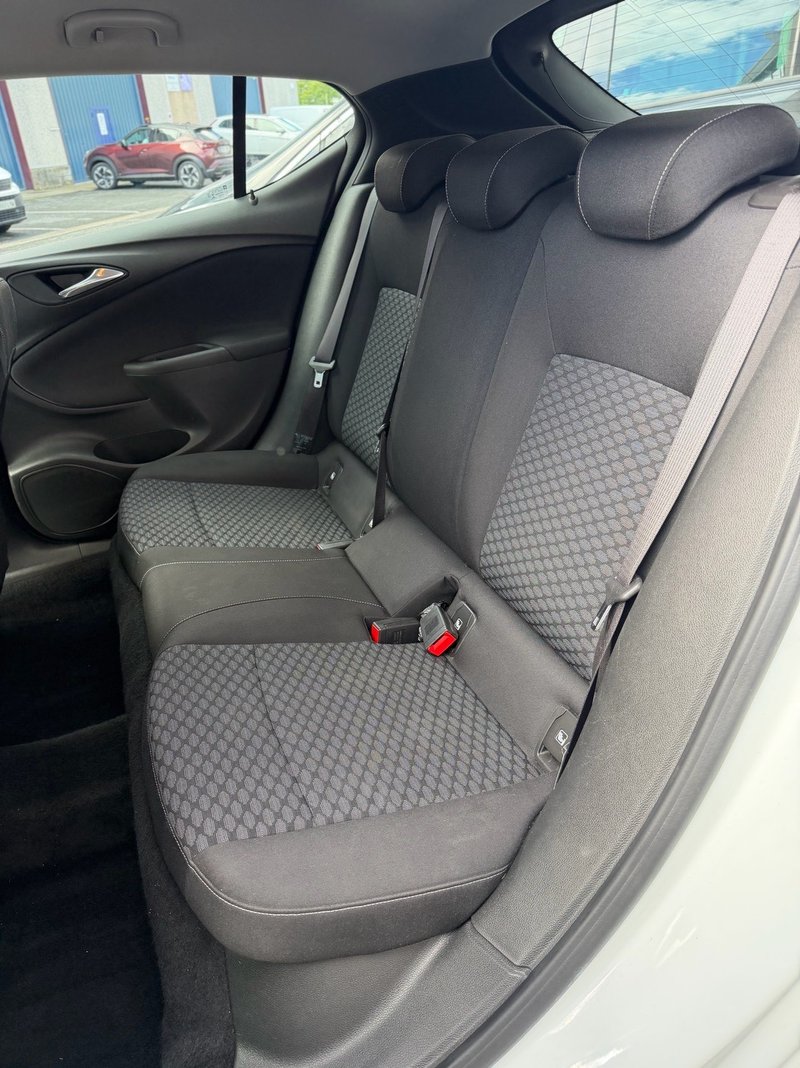 Opel Astra 1.6 CDTI Selective S/S 2019, foto 14
