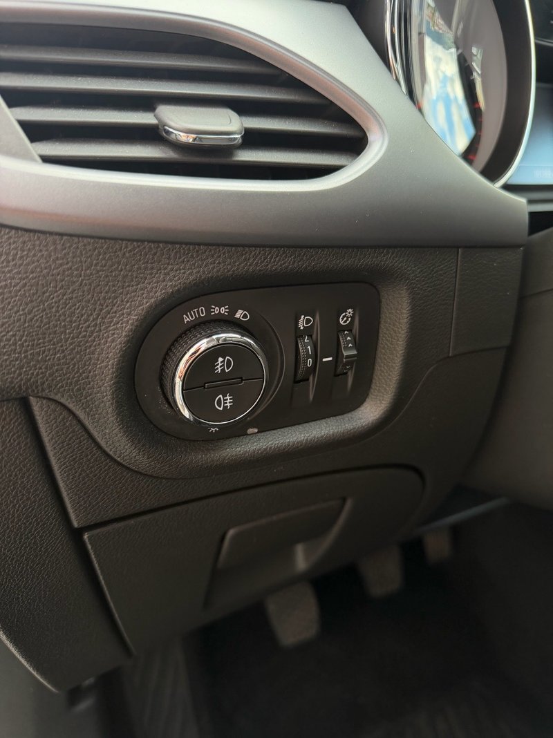 Opel Astra 1.6 CDTI Selective S/S 2019, foto 25