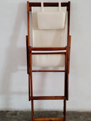 Hamaca plegable madera y cojín blanco