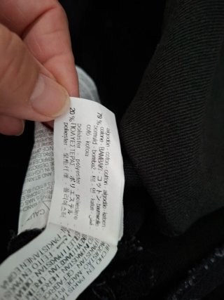 Mono vaquero Bershka corto manga corta.