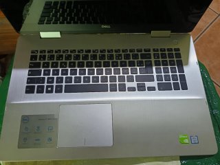 Dell Inspiron 17 7000 2-in-1 i7 8ª Gen
