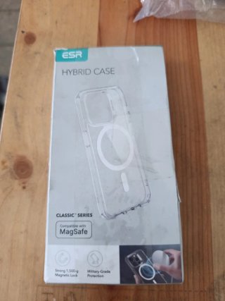 Funda ESR Hybrid Case MagSafe Transparente