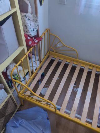Cama extensible Minnen amarilla