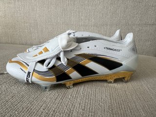 Scarpe Adidas Predator Oro Bianco Taglia 41