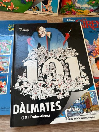 Lote 5 libros disney. en catalan e ingles.