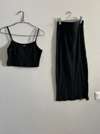 Conjunto Top y Falda Negro