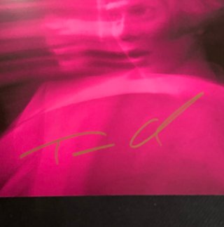 Tomora – Come Closer LP Pink and Signed Print