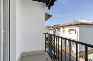 Casa adosada en venta en Zubia (La)