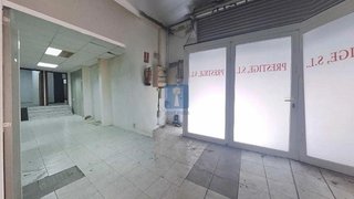 Local comercial en venta en Les Corts en Barcelona