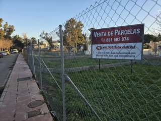Terreno en venta en Huércal de Almería