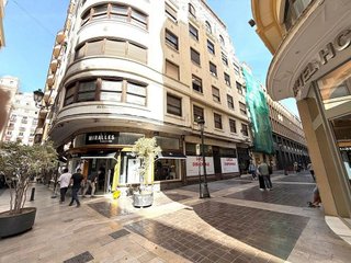 Local comercial en alquiler en Sant Francesc en Valencia