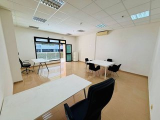 Oficina en alquiler en Torrequebrada en Benalmádena