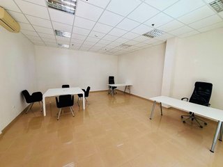 Oficina en alquiler en Torrequebrada en Benalmádena