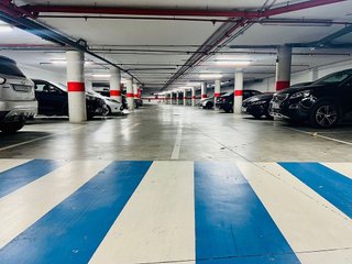 Oficina en alquiler en Torrequebrada en Benalmádena