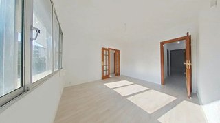 Piso en venta en Gavarra en Cornellà de Llobregat