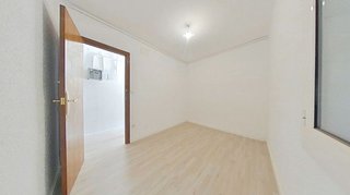 Piso en venta en Gavarra en Cornellà de Llobregat