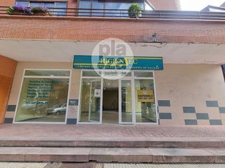 Local comercial en alquiler en Gamonal en Burgos