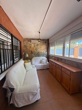 Chalet en alquiler en Sevilla la Nueva