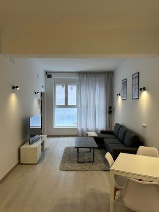 Local comercial en alquiler en Puerta del Ángel en Madrid
