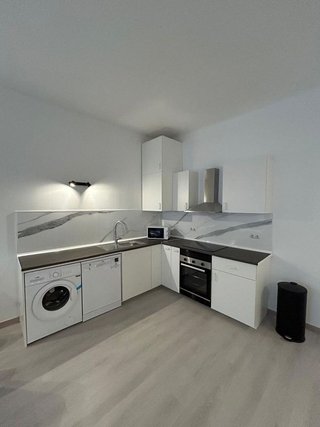 Local comercial en alquiler en Puerta del Ángel en Madrid