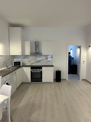 Local comercial en alquiler en Puerta del Ángel en Madrid