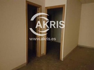 Local comercial en venta en Buenavista-Valparaíso-La Legua en Toledo