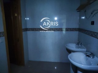 Local comercial en venta en Buenavista-Valparaíso-La Legua en Toledo