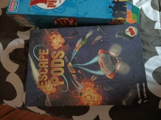 Lote 3 juegos de mesa: Marvel United, Yo?