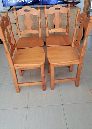 Set de 4 Sillas Provenzales de Madera