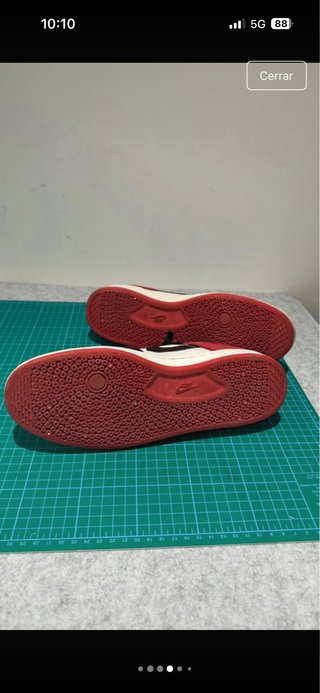 Nike SB Alleyoop Talla 41 Negro/Rojo/Blanco