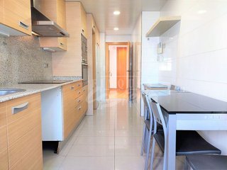 Piso en alquiler en Via Europa - Parc Central en Mataró