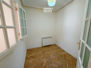 Piso en alquiler en Universidad - Malasaña en Madrid