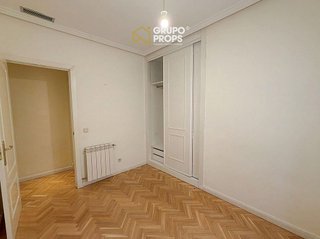 Piso en alquiler en Universidad - Malasaña en Madrid