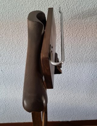 Galan de noche madera con ruedas