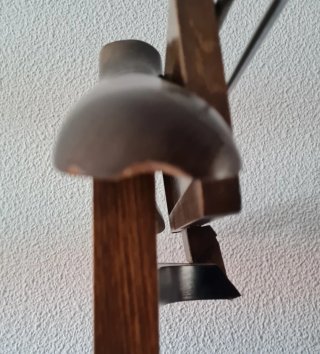 Galan de noche madera con ruedas