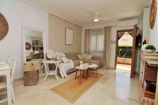 Casa pareada en venta en Campos de Golf - Villa Martin - Los Dolses en Orihuela