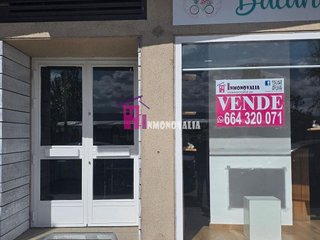 Local comercial en venta en Moaña