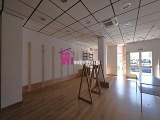 Local comercial en venta en Moaña