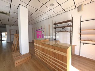 Local comercial en venta en Moaña