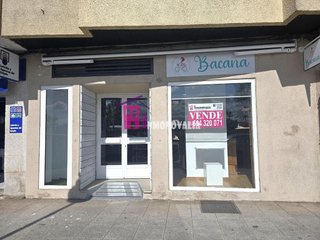 Local comercial en venta en Moaña